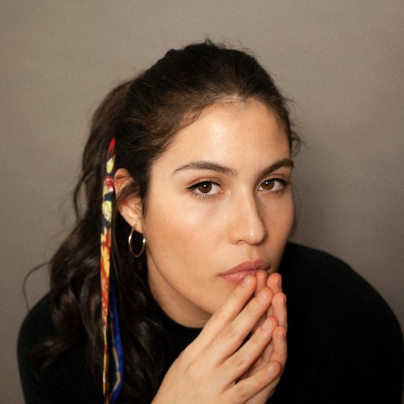 Meet your Posher, Bella - Picture 1 of 2